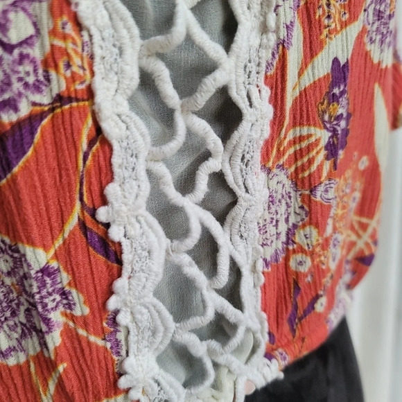 Women's Miss Me Beige Floral Boho Relaxed Cropped Top Open Shoulder Viscose XS - Picture 8 of 12